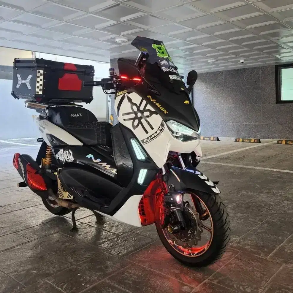 YAMAHA NMAX125 22년식 데칼 세미튜닝