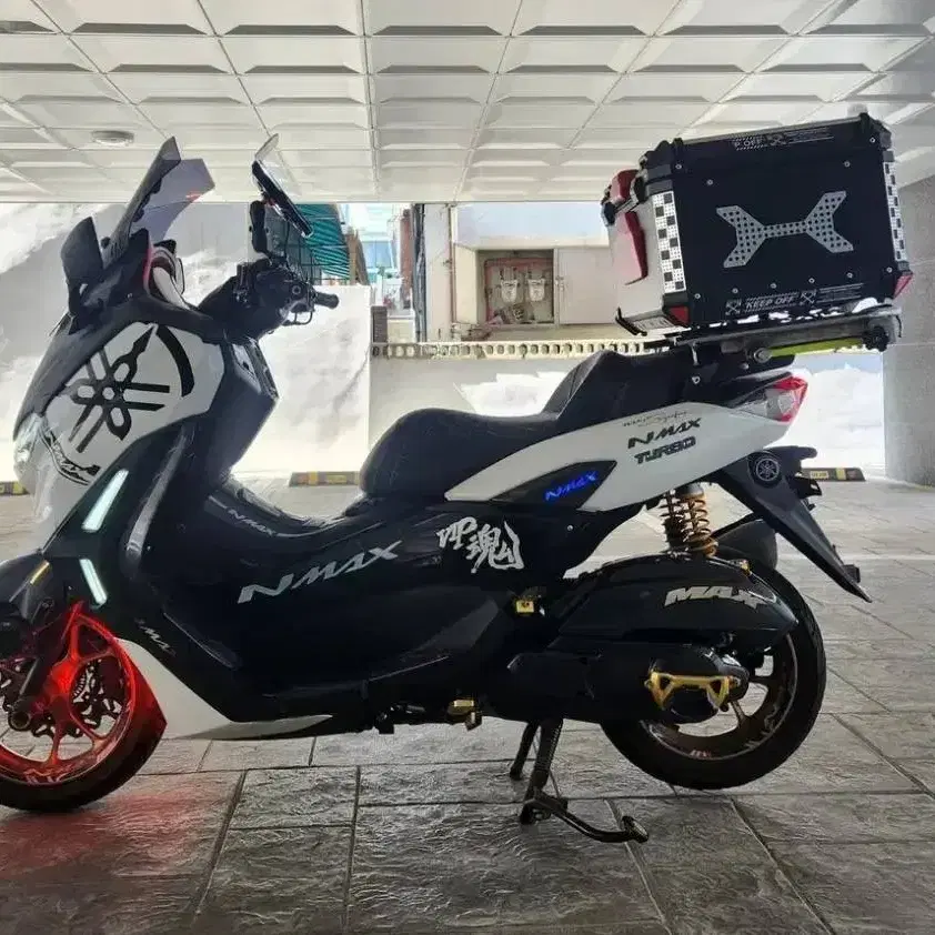 YAMAHA NMAX125 22년식 데칼 세미튜닝