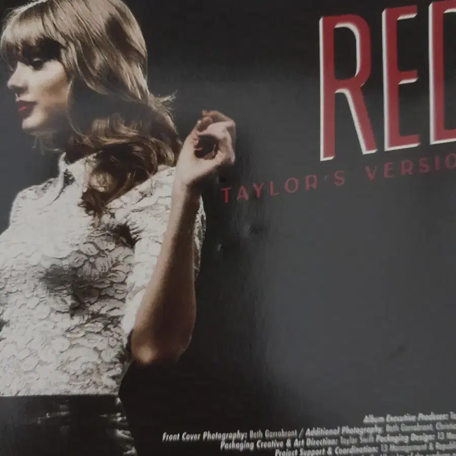 테일러 스위프트 Red (Taylor's version)