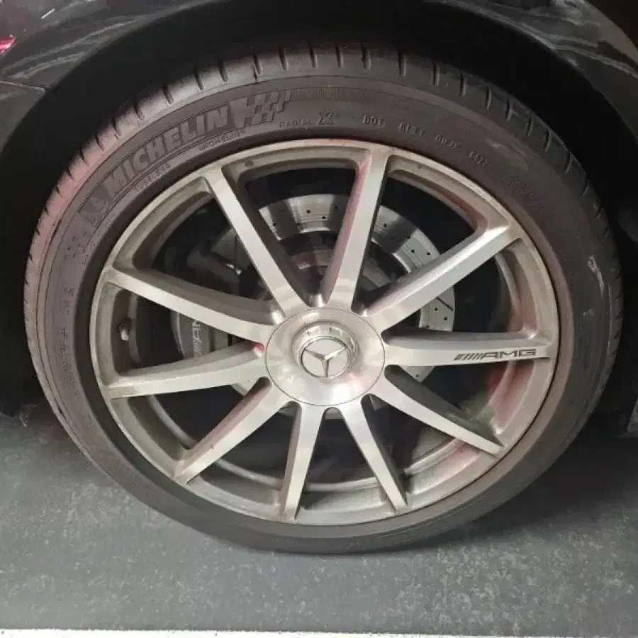 벤츠 s63amg 순정휠타이어 판매합니다