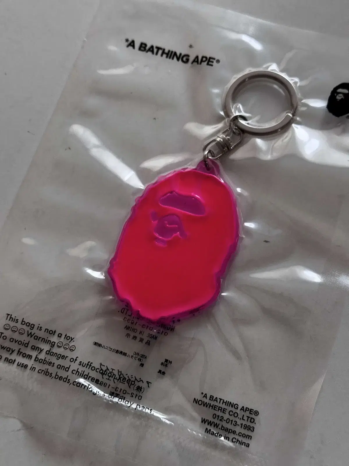 BAPE PINK HEAD KEYCHAIN 베이프 열쇠고리