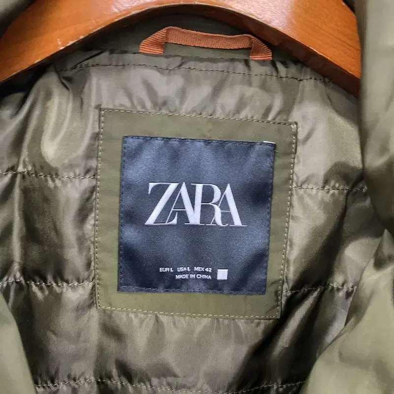 자라 ZARA 카키 바람막이 점퍼 자켓 105 C00361