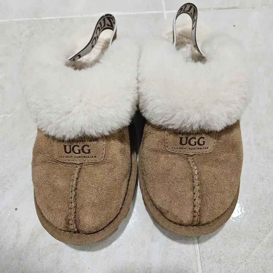 어그 UGG 슬리퍼 밴딩 코케트 체스넛 235