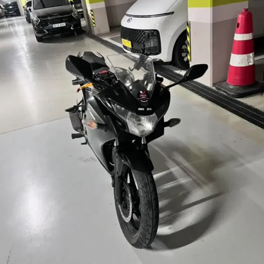 cbr125 (11년식 37xxx키로)