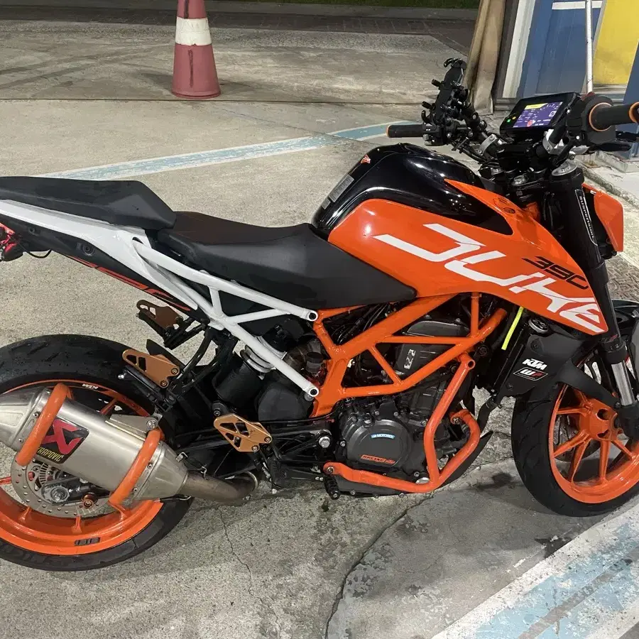 Ktm 듀크 390 판매합니다