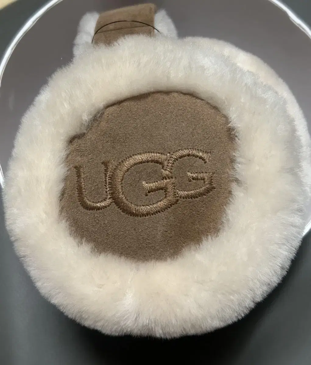 UGG 이어머프 새상품