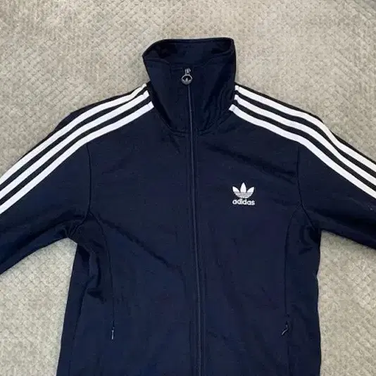 L ADIDAS 아디다스 자켓 A00740