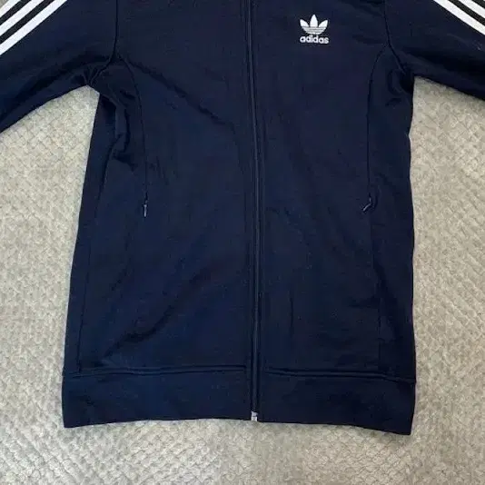 L ADIDAS 아디다스 자켓 A00740