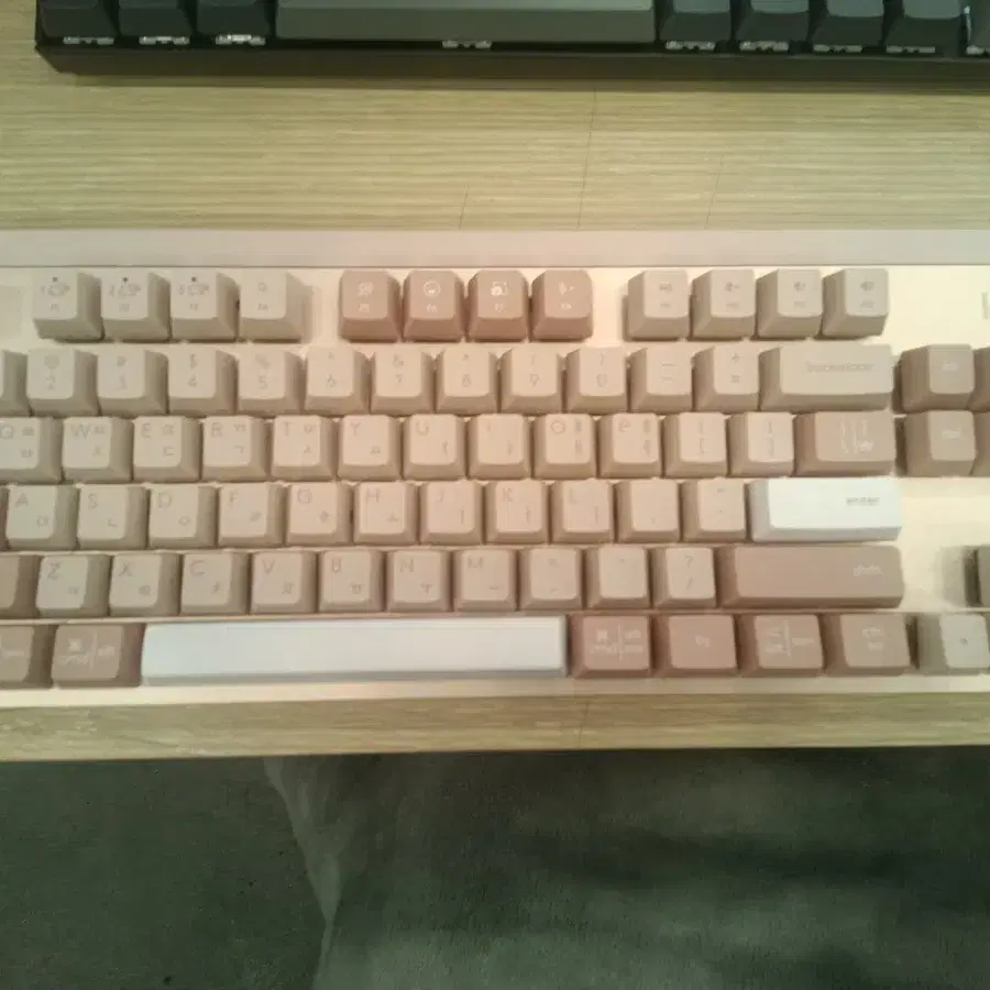 로지텍 K855