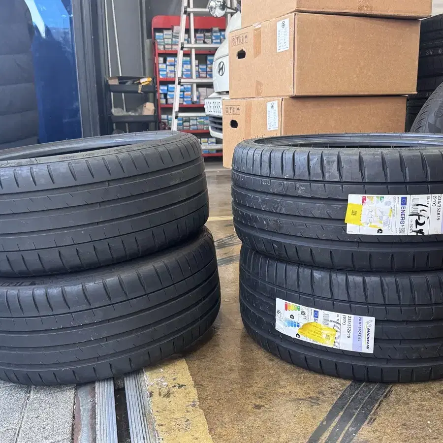 미쉐린 ps4s 235/35R19 mo1 한대분