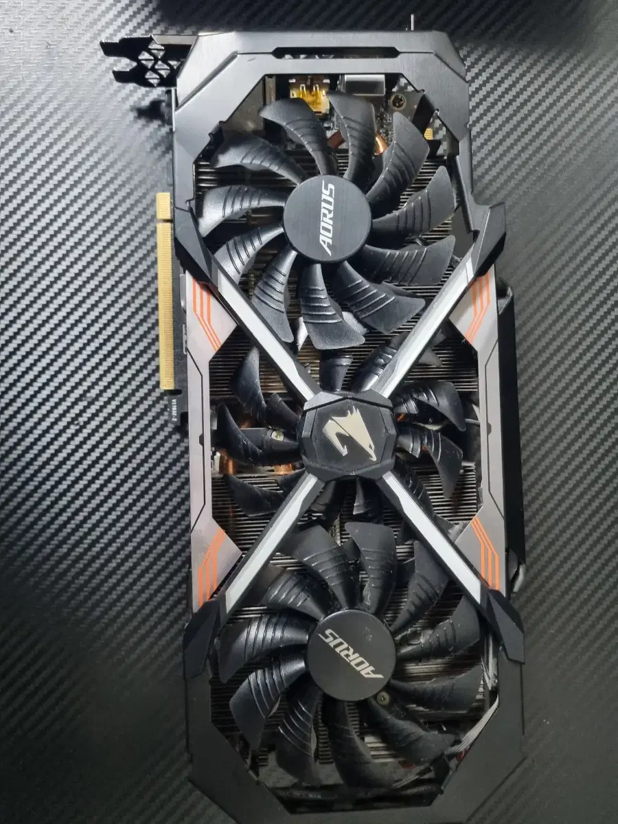 그래픽카드 어로스 익스트림 (중고) gtx 1080ti 팝니다.