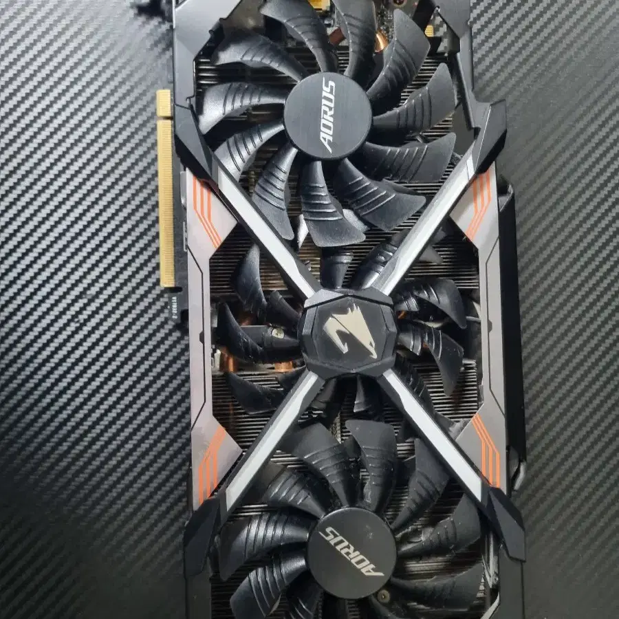 그래픽카드 어로스 익스트림 (중고) gtx 1080ti 팝니다.