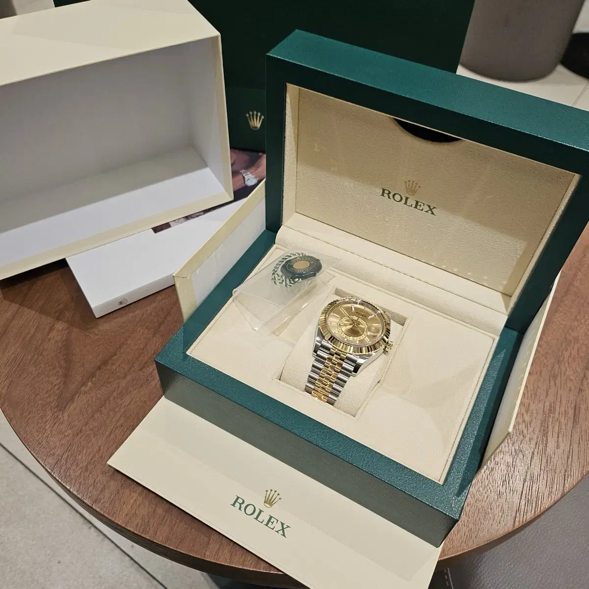 새상품) 롤렉스 Rolex 스카이드웰러 42mm (336933) 샴페품