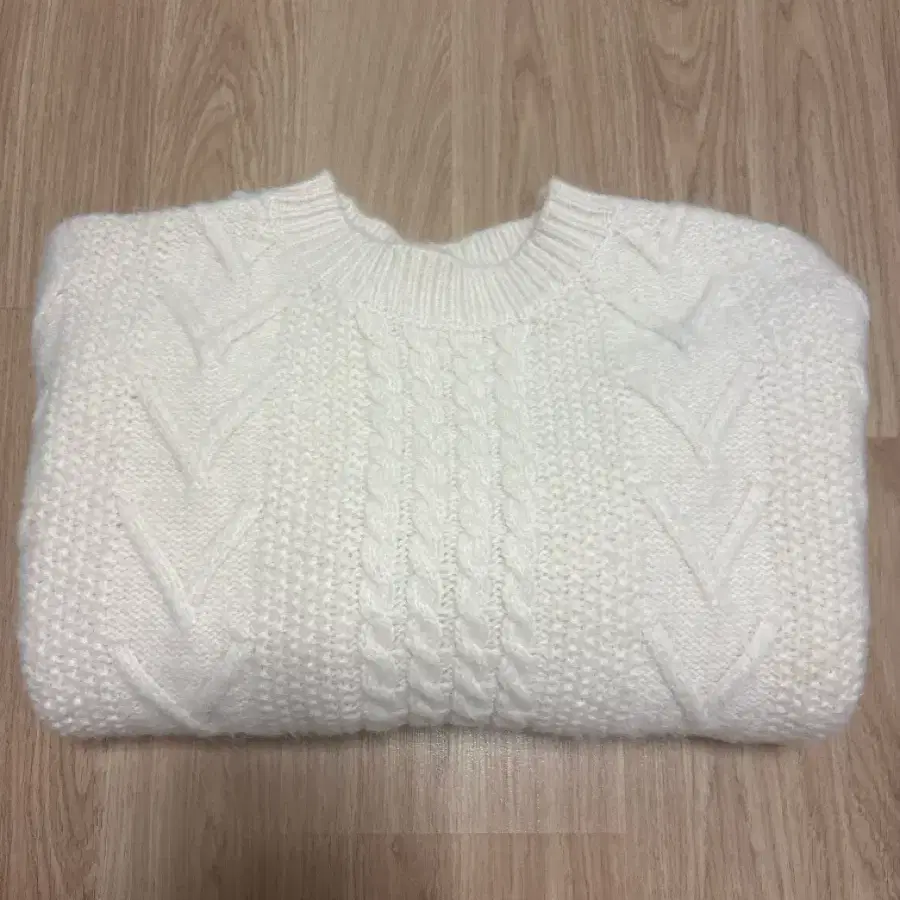 로우 노아 울 니트 풀오버 니트 noa wool knit pullover