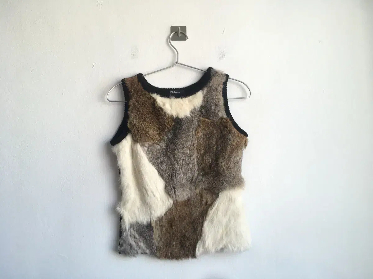 Jpn vintage fur knit vest