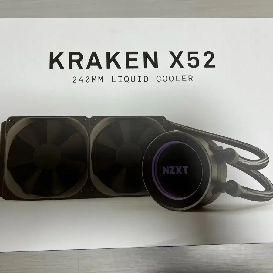 NZXT KRAKEN X52 수냉쿨러 판매합니다.