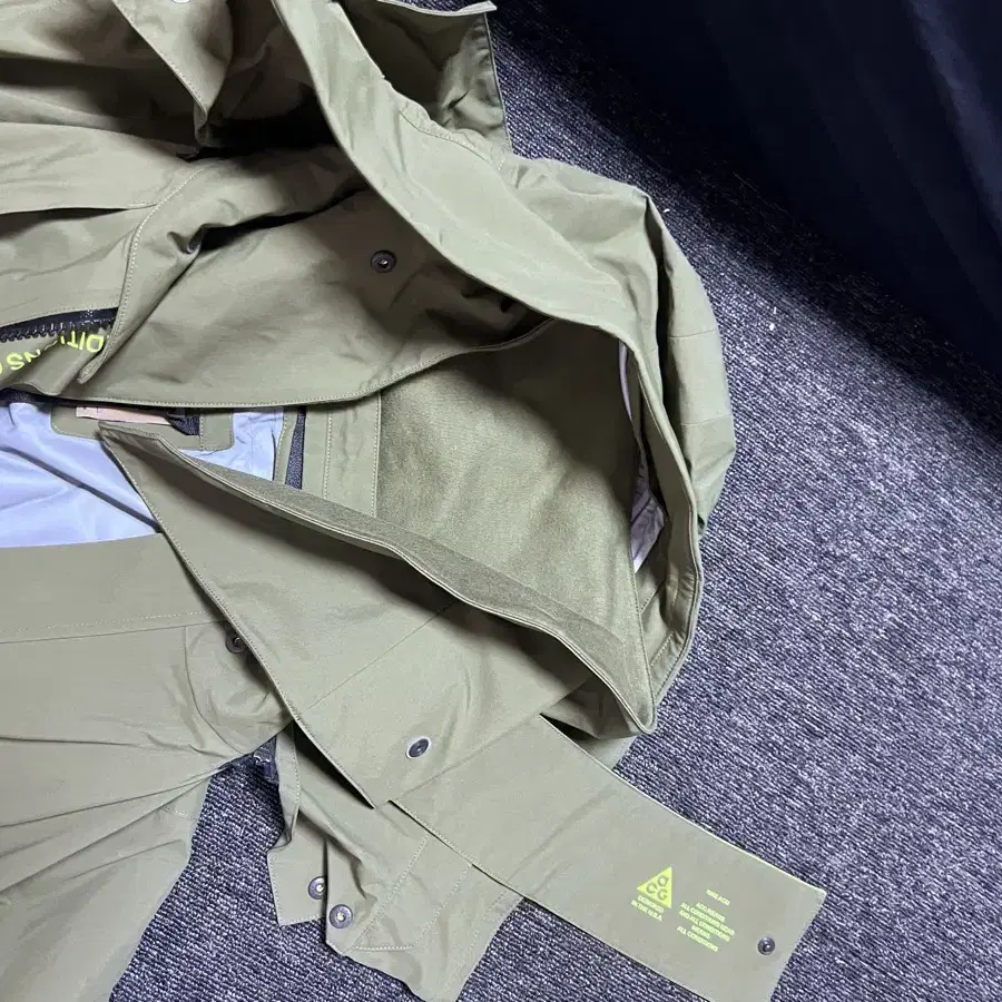 Nike M NRG ACG Gore-Tex Coat Olive