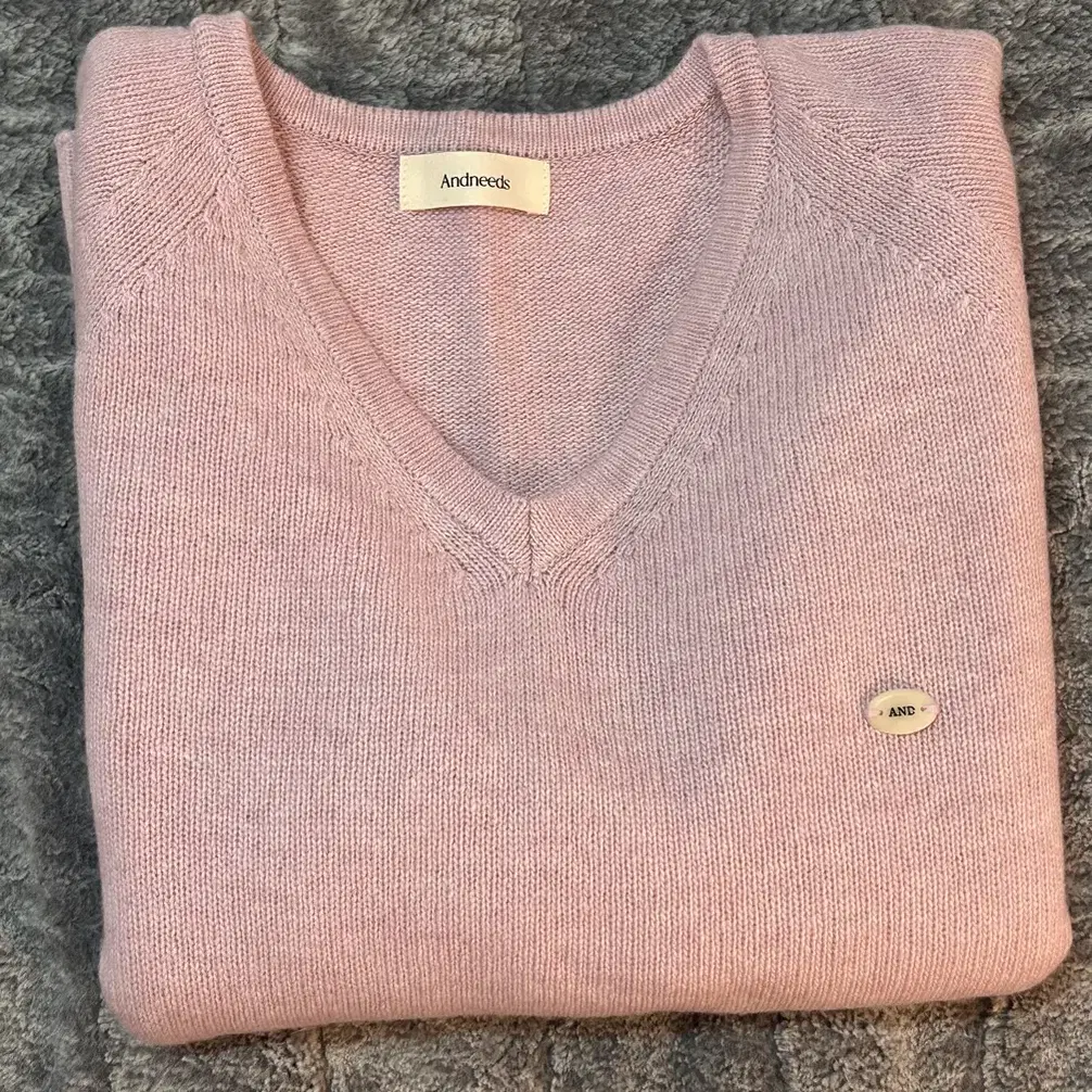 앤니즈 power v-neck knit (pink)