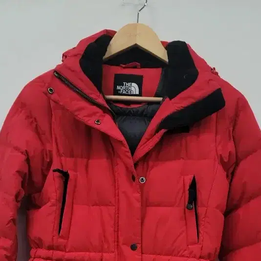 THE NORTH FACE 노스페이스 레드 패딩  여 95 A249