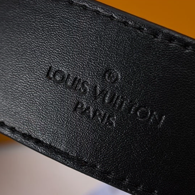 [LOUIS VUITTON] 루비통 삭 플라 크로스 백