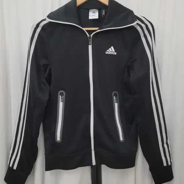 ADIDAS 아디다스저지 블랙 자켓 여 090 A232