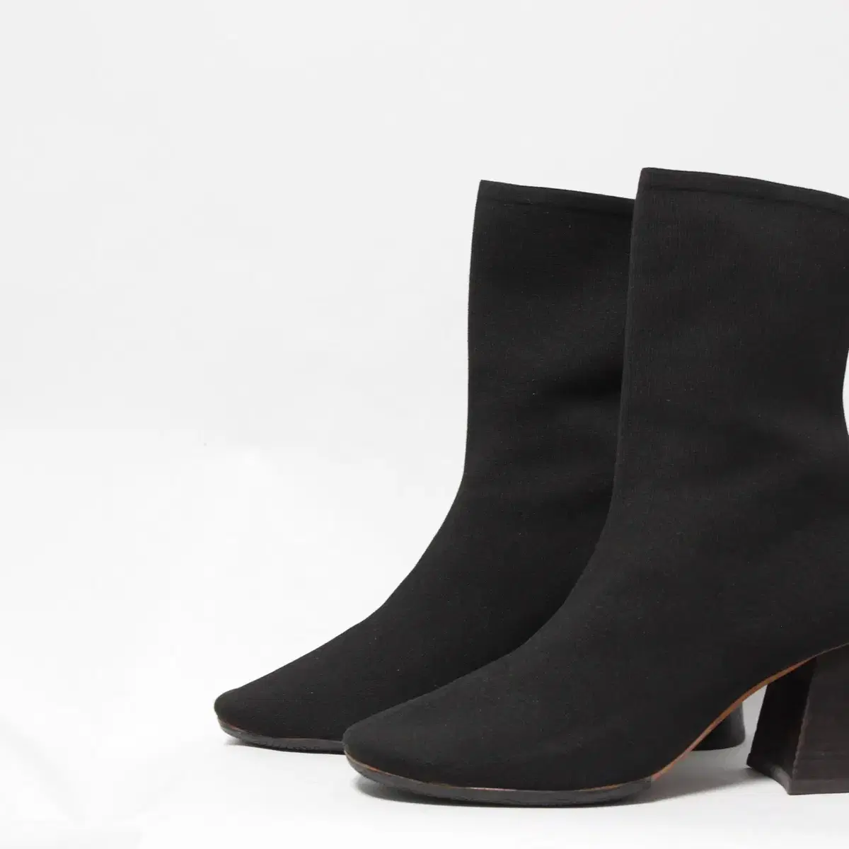 CELINE NEOUS stretch knit ankle boots