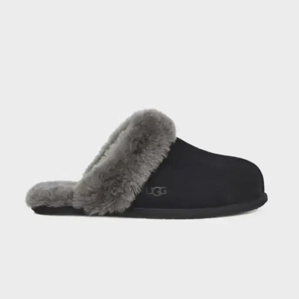 [230] UGG 스커페트2 슬리퍼 블랙그레이 정품