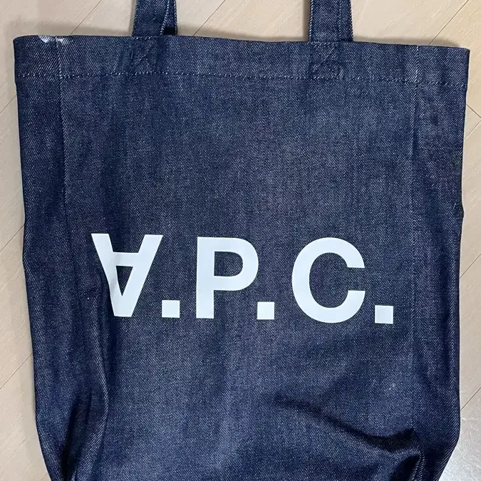 A.P.C 데님 토트백