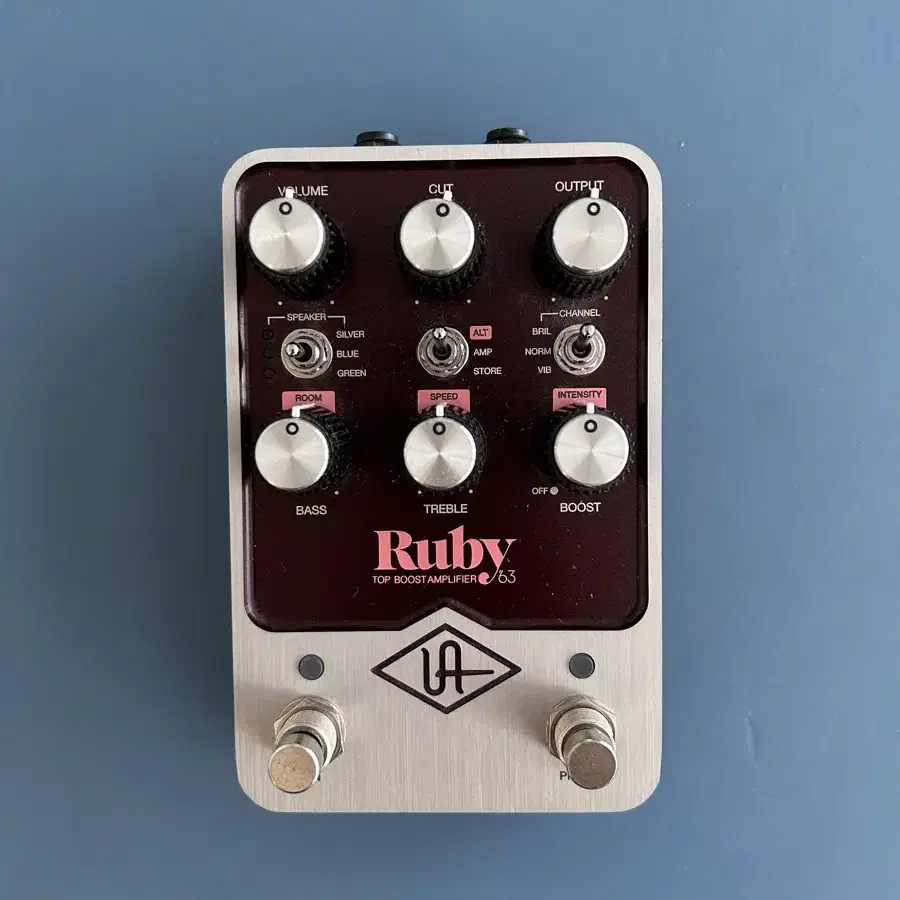 유니버설 오디오 UAFX Ruby 63 Top Boost Amplifie