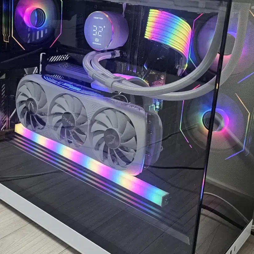 i9-14900K RTX4080S 슈퍼 본체 팝니다.