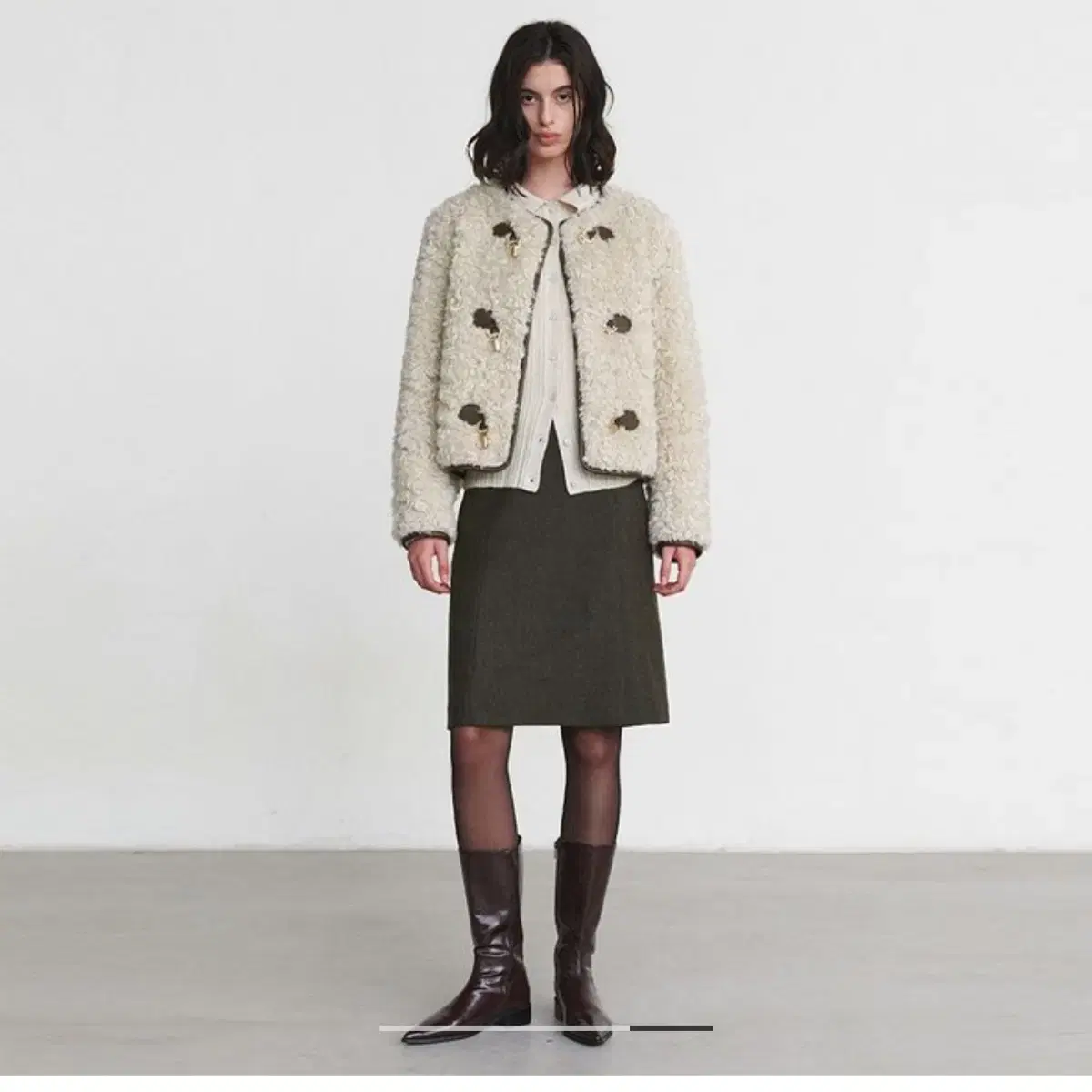 루에브르 Toggle Point Fur Jacket