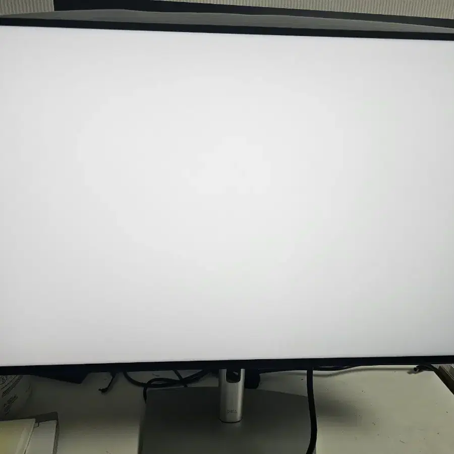 Dell U2723qe  4k 모니터