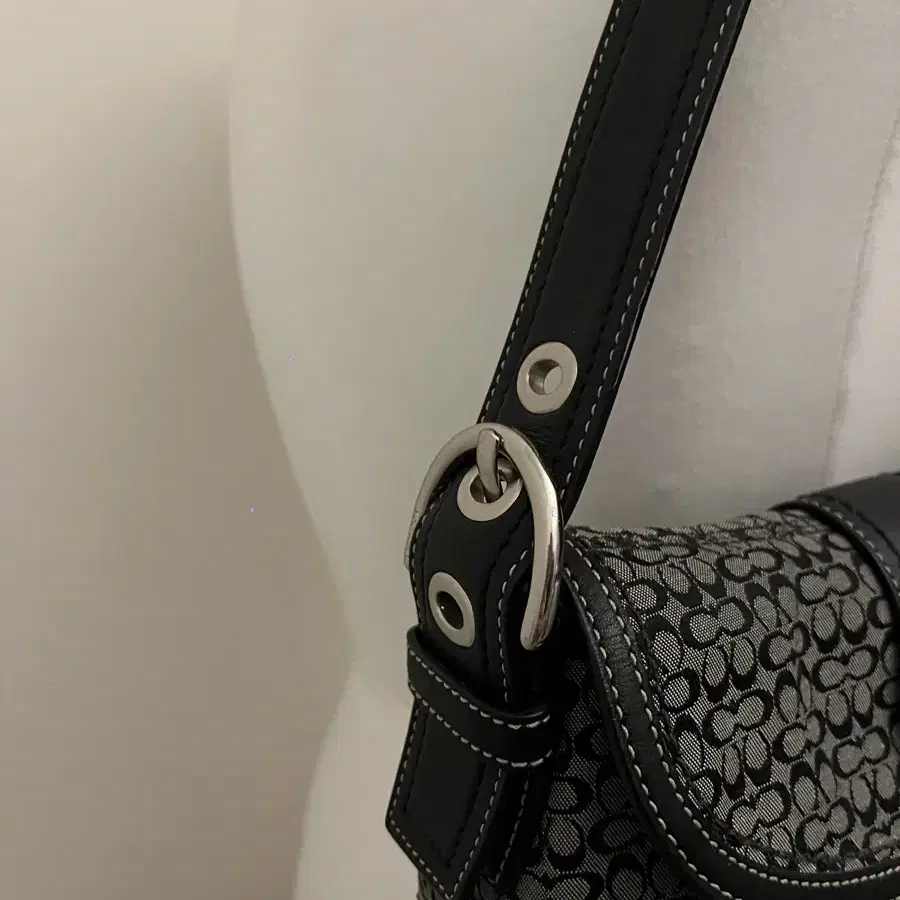 Coach logo shoulder bag