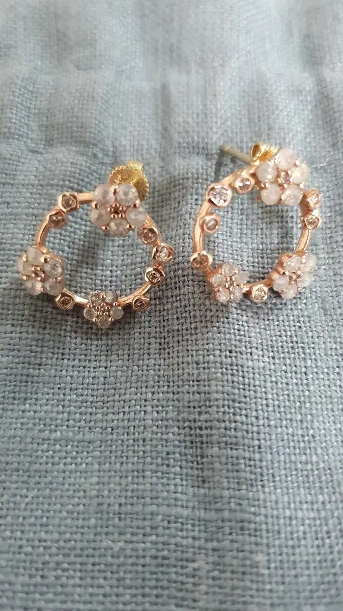 14k natural diamond earrings