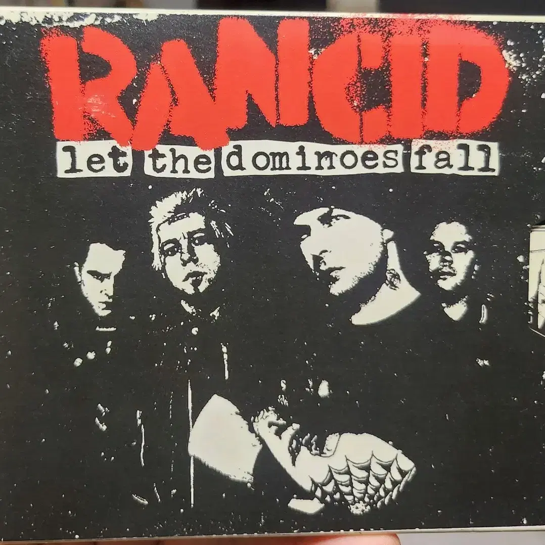 RANCID Let the dominoes fall 2cd 1dvd 수입