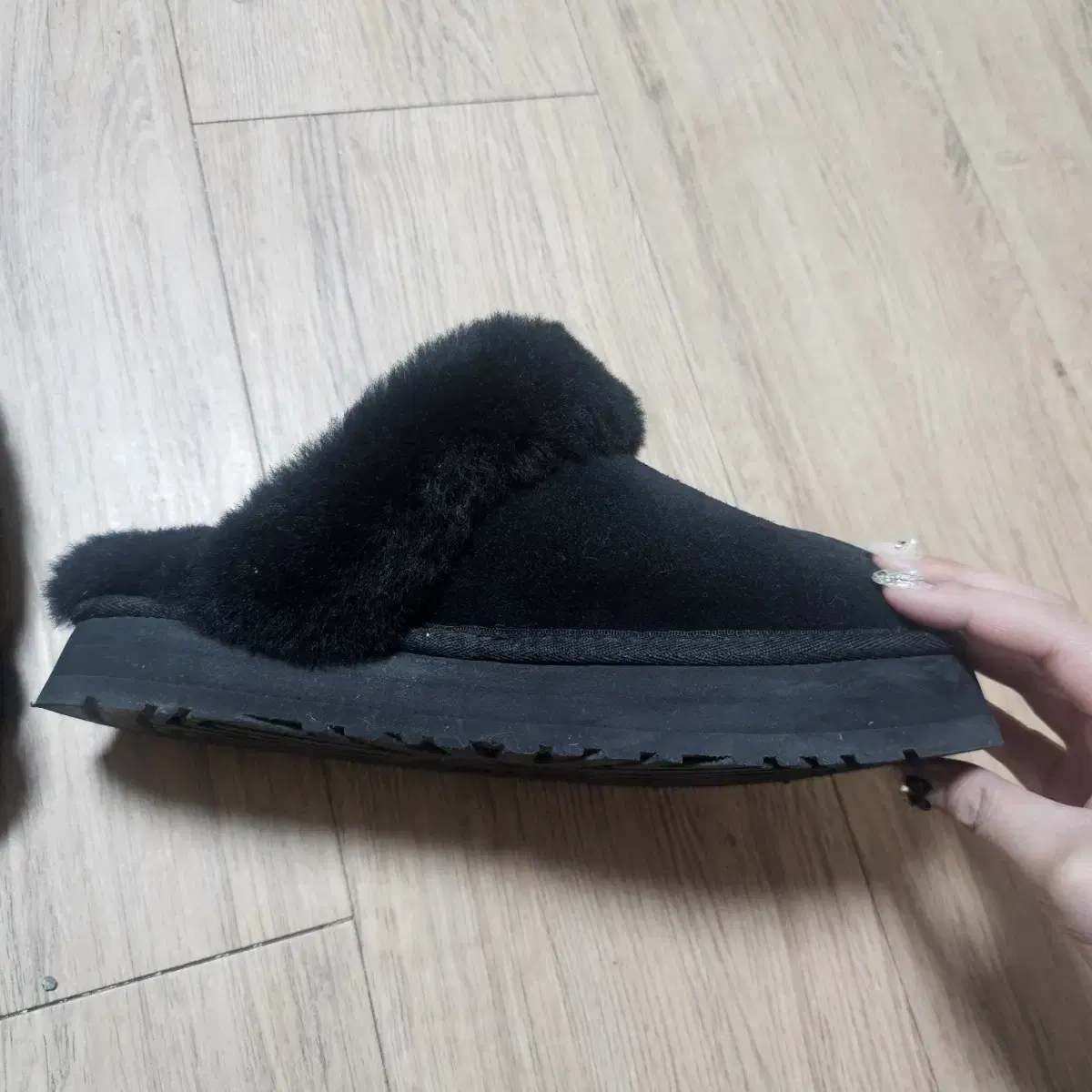 UGG 어그 디스케트 EU9(240-245) 블랙