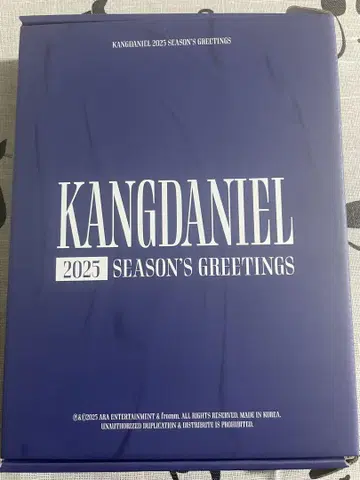 강다니엘KANGDANIEL 2025 SEASON'S GREETINGS