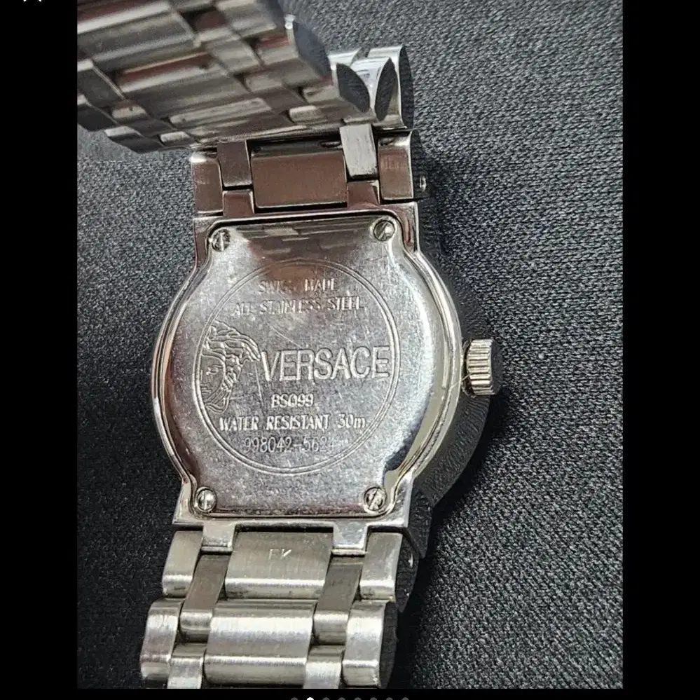 Versace  BSQ99 swiss made 여성시계판매 교환 합니다