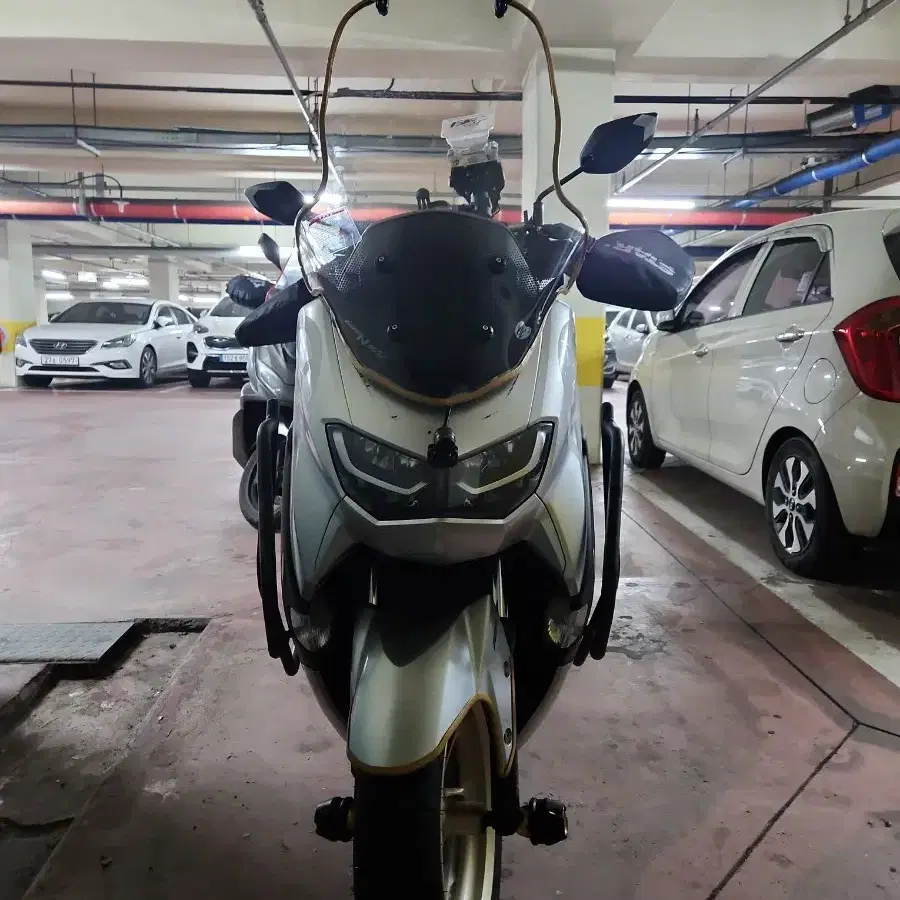 2023년 nmax125(엔맥스125) 23195km