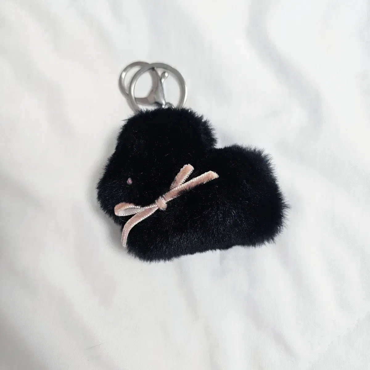 Pibit Black Black Rabbit keyring WTS