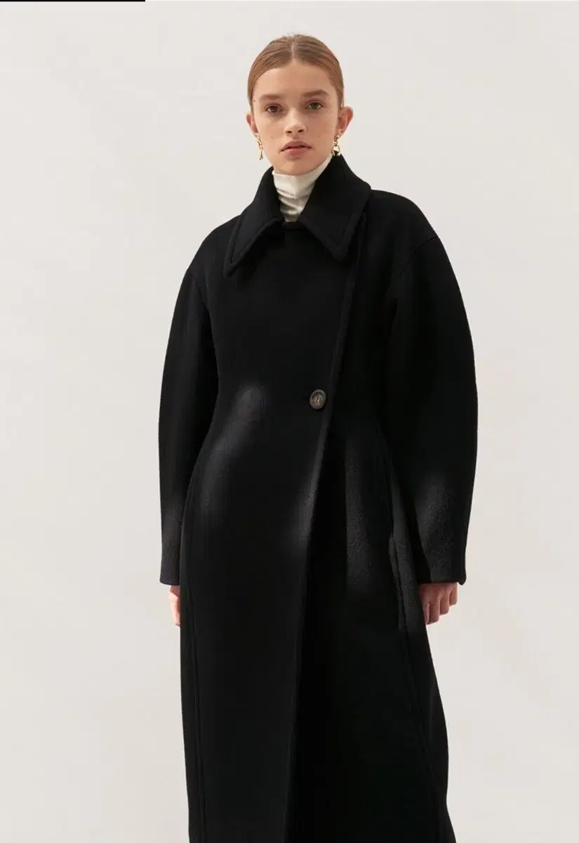 모한 TTW CASHMERE LINE VOLUME COAT_BLACK s