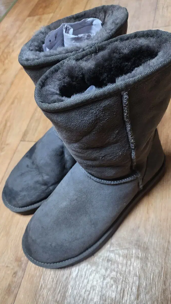 UGG260부츠한번신음