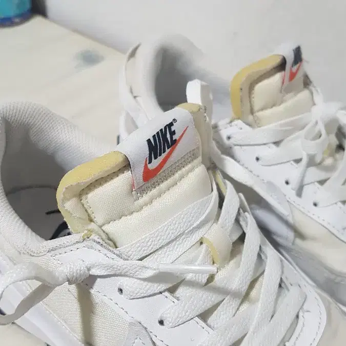 택포 240~245 A급 정품 NIKE 나이키 와플 경량 쿠션 스니커즈!