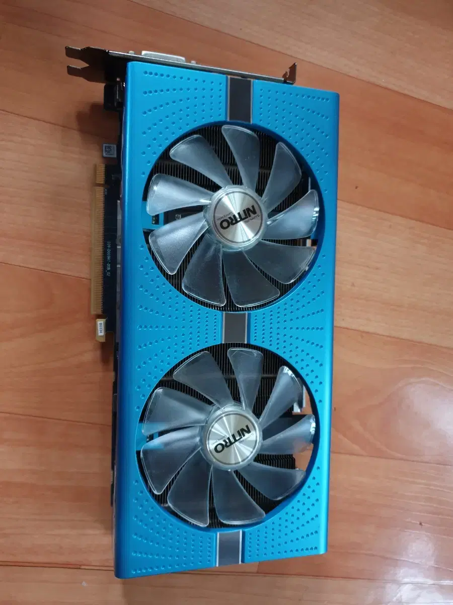 사파이어 rx590 8기가 니트로 스페셜에디션