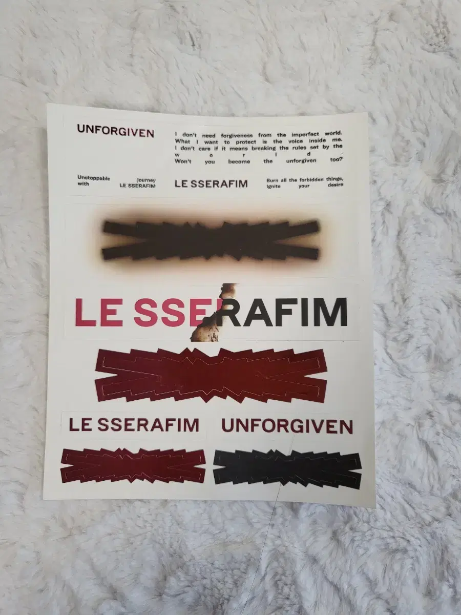 album, Le Sserafim Unforgiven, Sticker