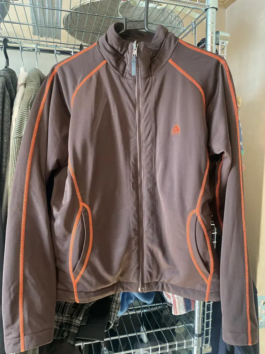 0O's nike acg wind jacket