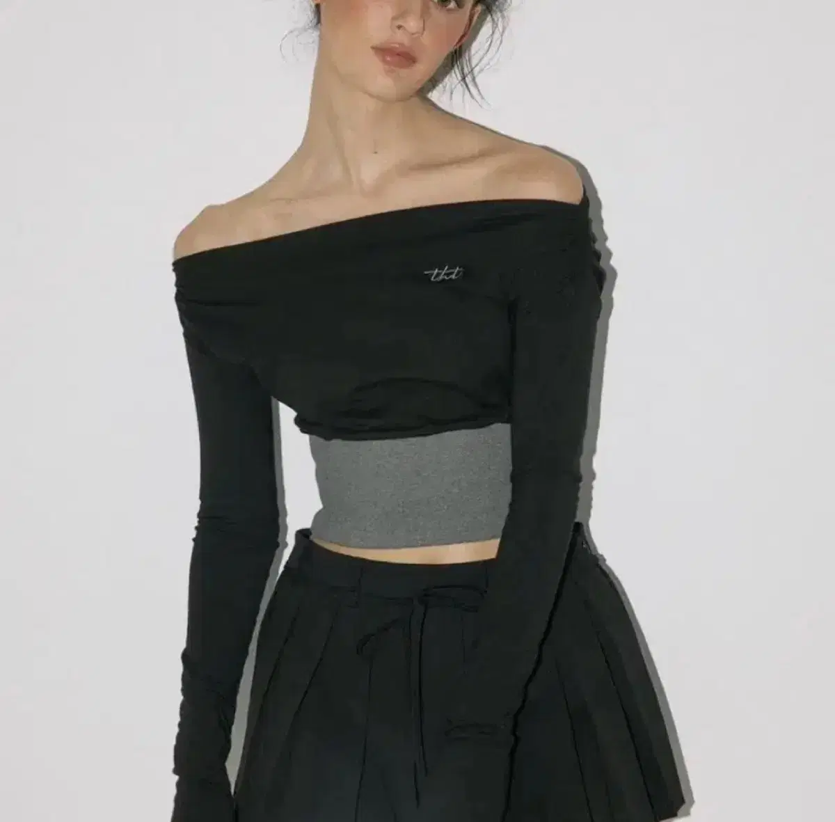 쓰리타임즈 Rib off-shoulder top s (가격내림x)