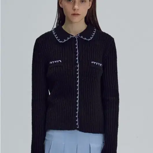 비뮤즈맨션 가디건 Embroidery collar knit top