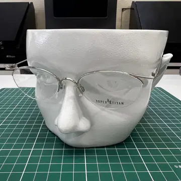 eight G G-13 실버 하프 림 안경테 티타늄, 일본제