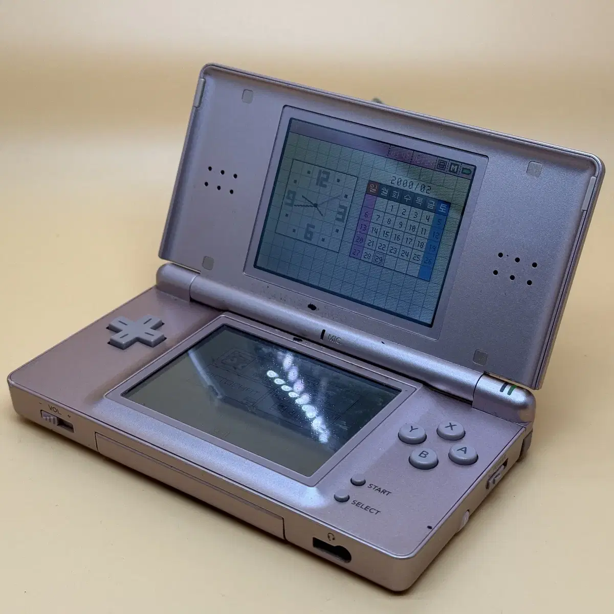 닌텐도 ds lite 펄핑크 팝니다.